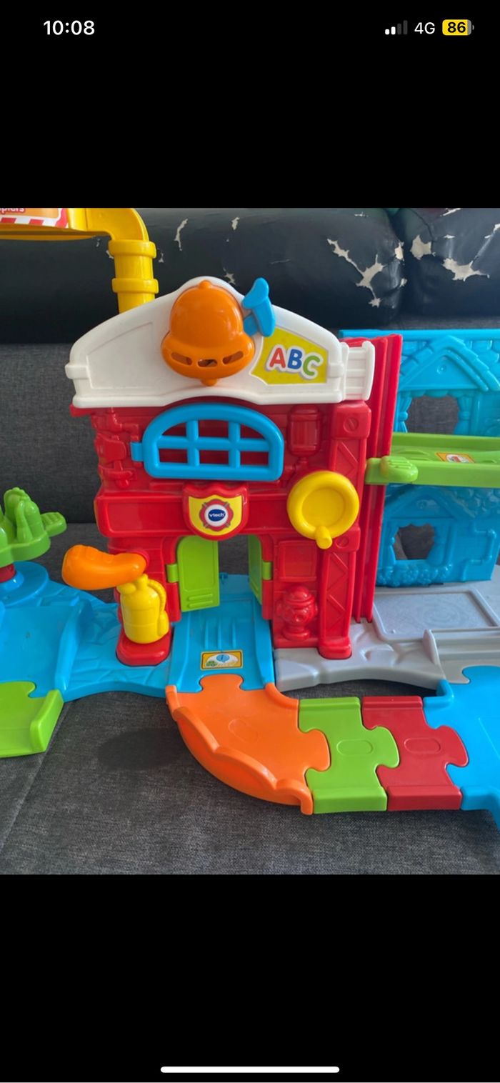 Circuit maxi caserne pompier Tut tut bolides Vtech - photo numéro 3