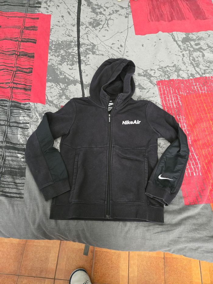 Veste Nike en 10/11 ans