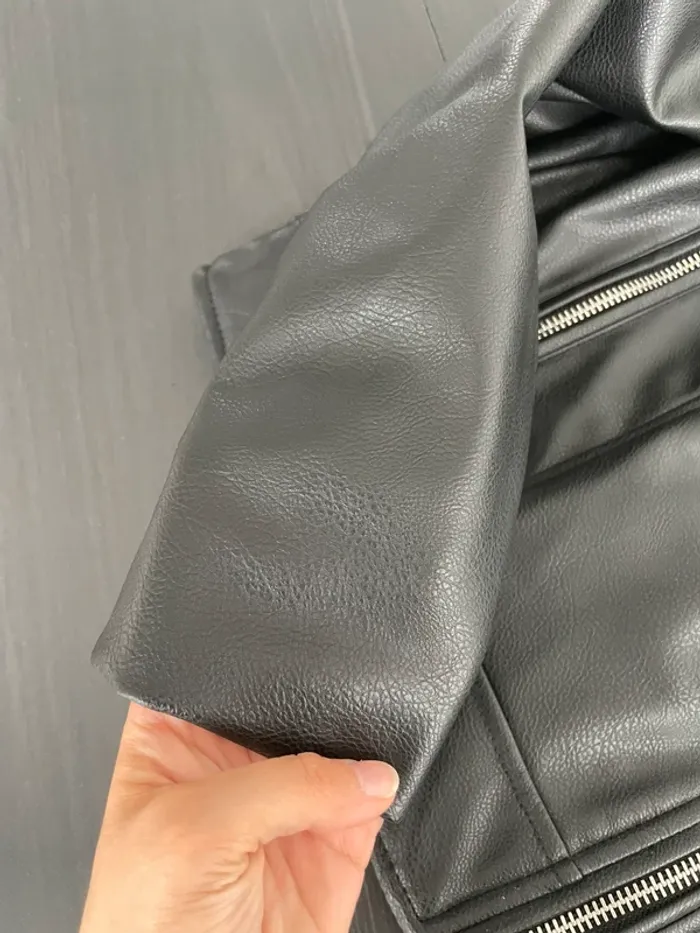 Veste en similicuir - photo numéro 13