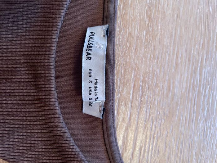 Crop top - top court - pull & bear - photo numéro 2