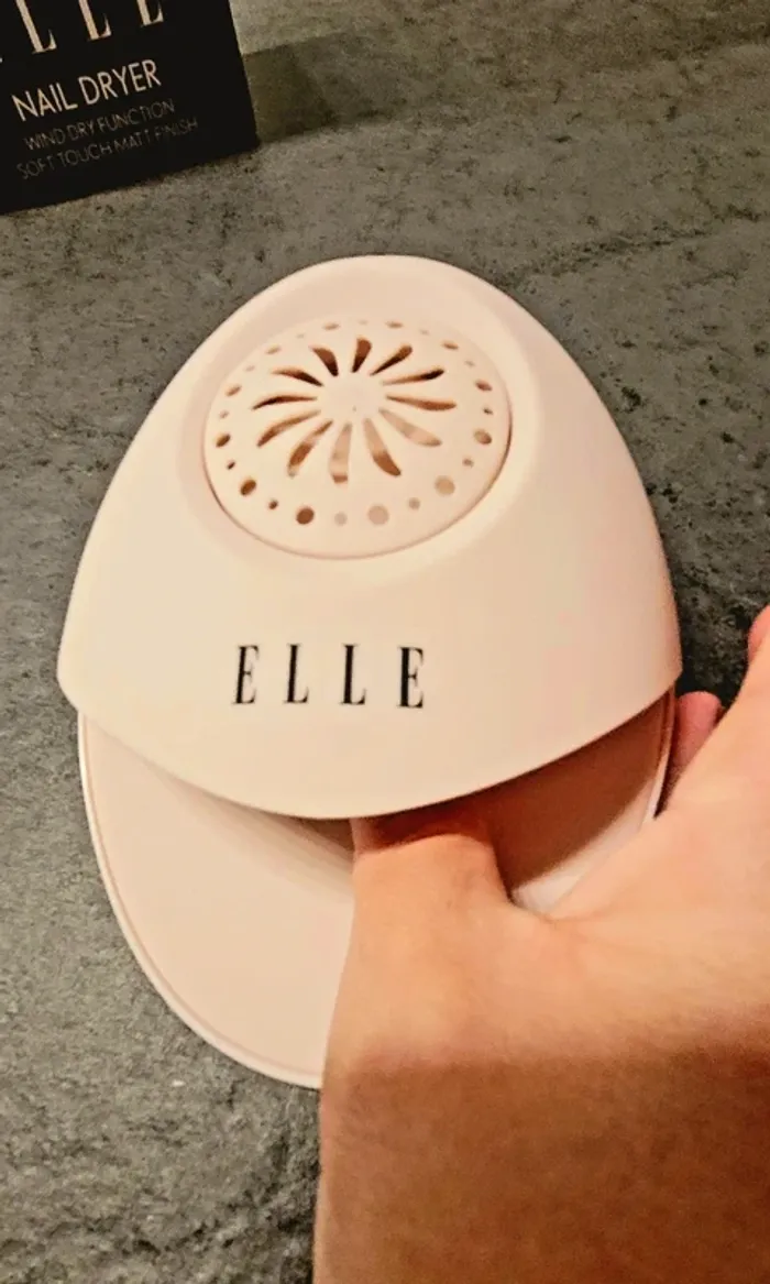 Sèche ongles ELLE neuf - photo numéro 6