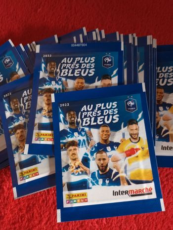 Album "Au plus près des bleus" 2022+50 pochettes