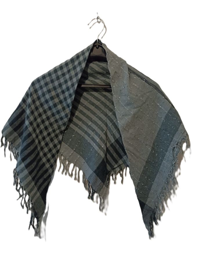 Foulard Chic et Polyvalent – Touche Finale à Vos Tenues ! - photo numéro 5