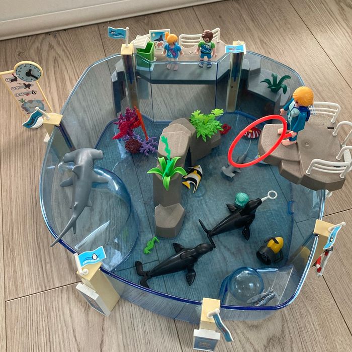 Playmobil aquarium
