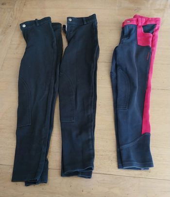 Lot de 3 pantalons de cheval 10ans en bon état 