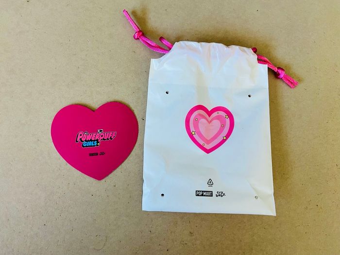 Pop Mart Crybaby Powerpuff - Blossom - photo numéro 6