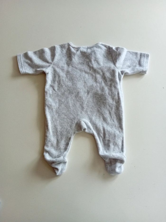 Pyjama 1 mois - photo numéro 4