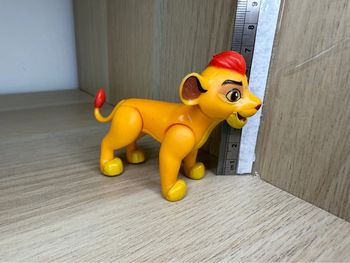 Figurine kion le roi lion Disney