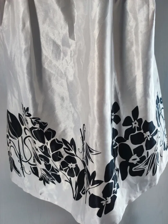 Blouse satinée M/L - photo numéro 3