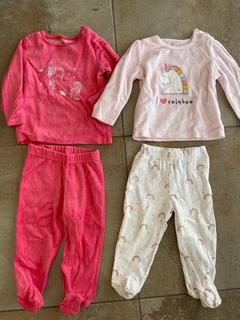 Lot pyjamas velours 12 mois