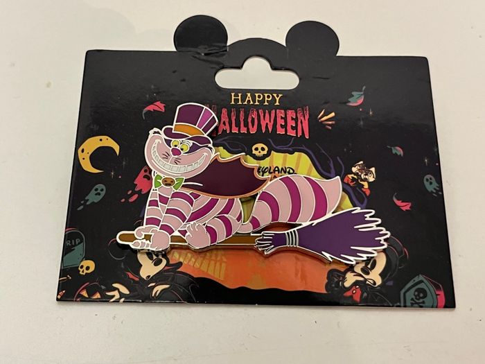 Pin’s édition Halloween 2023 le chat du Cheshire - photo numéro 2