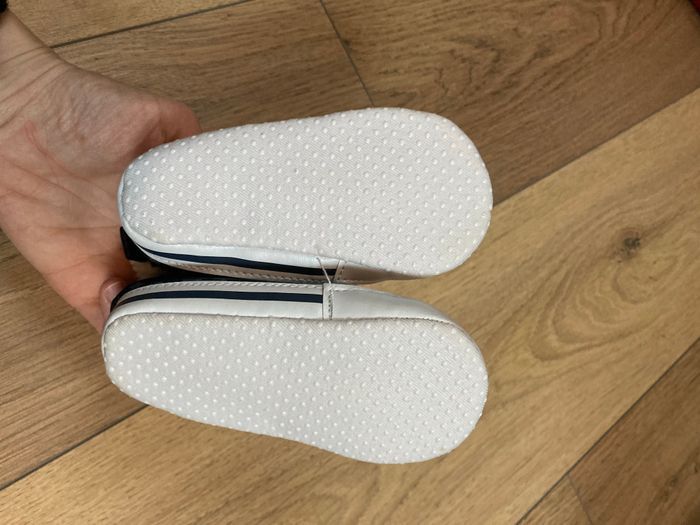 Chaussures bébé - photo numéro 3