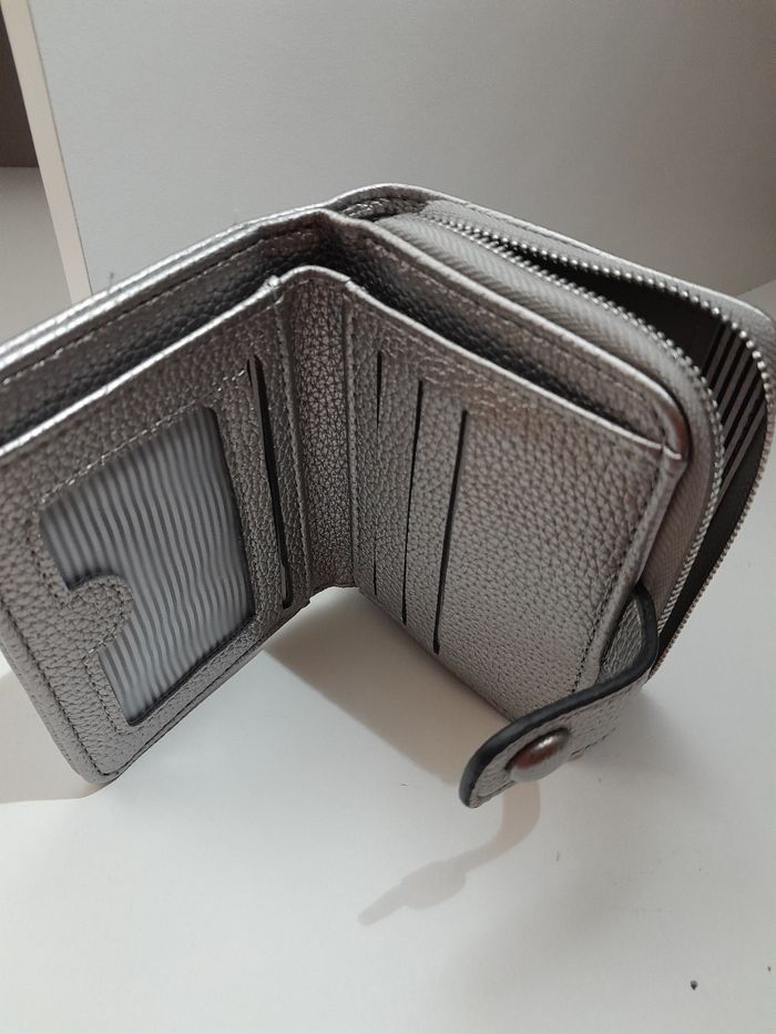 Petit porte monnaie - photo numéro 2
