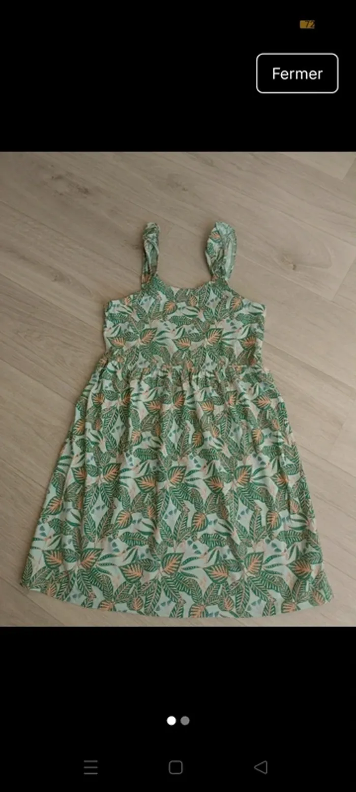 Robe.     enfant fille kiabi