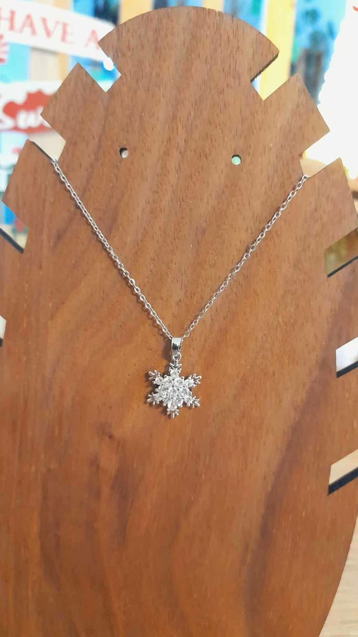 Bijoux Noël | Collier Flocon de Neige Argenté - Neuf - photo numéro 2