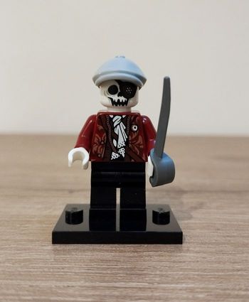 LEGO minifigurine Zombie