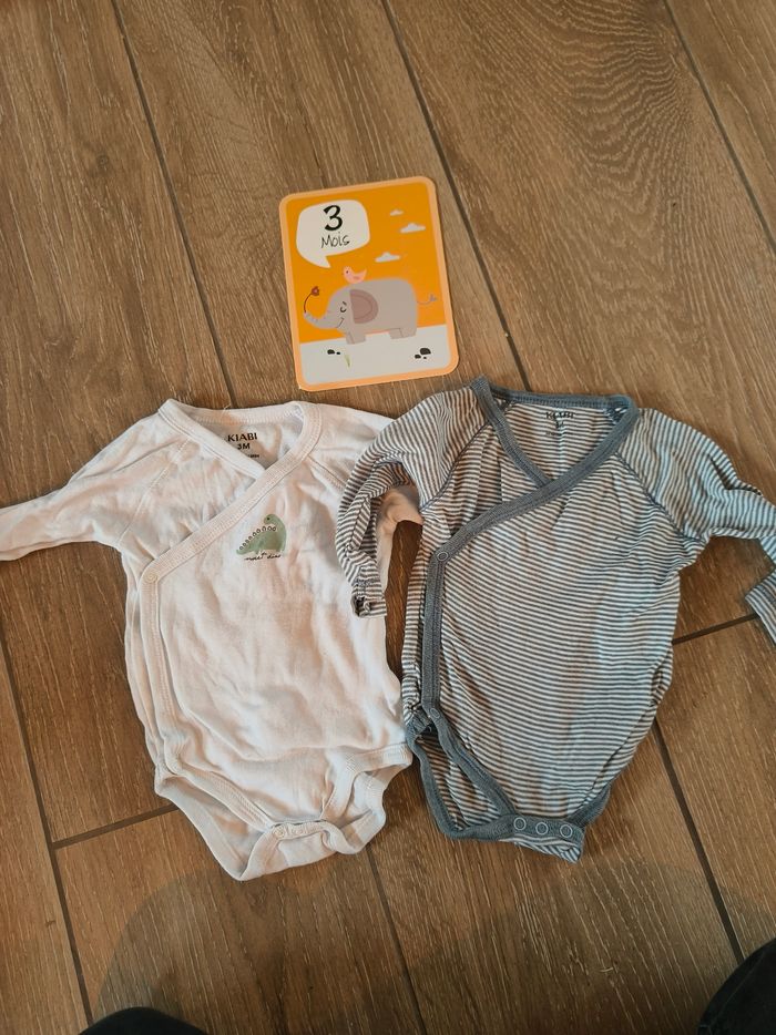 11 Body 3 mois - photo numéro 3