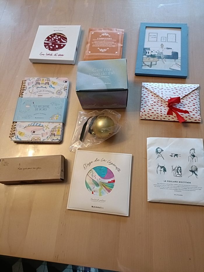 LOT DE 64 goodies My little box - photo numéro 4