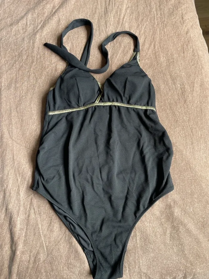Maillot de bain grossesse