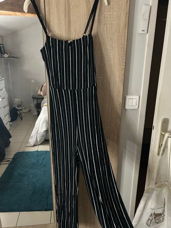 Combinaison à rayures