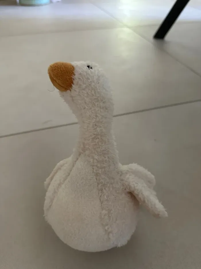 Peluche oie culbuto