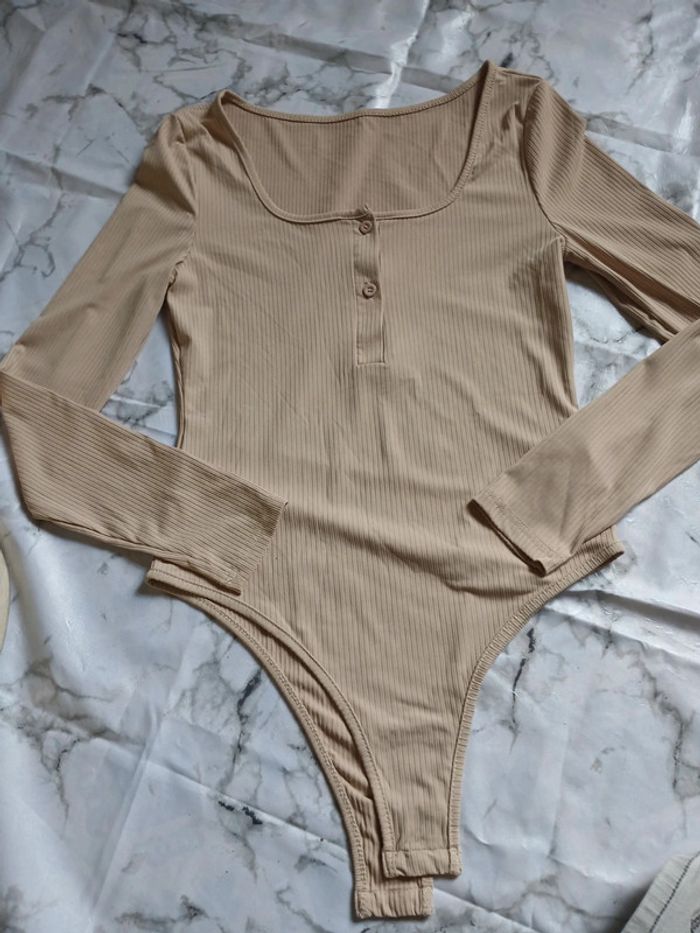 Bodie femme beige Shein taille M - photo numéro 3
