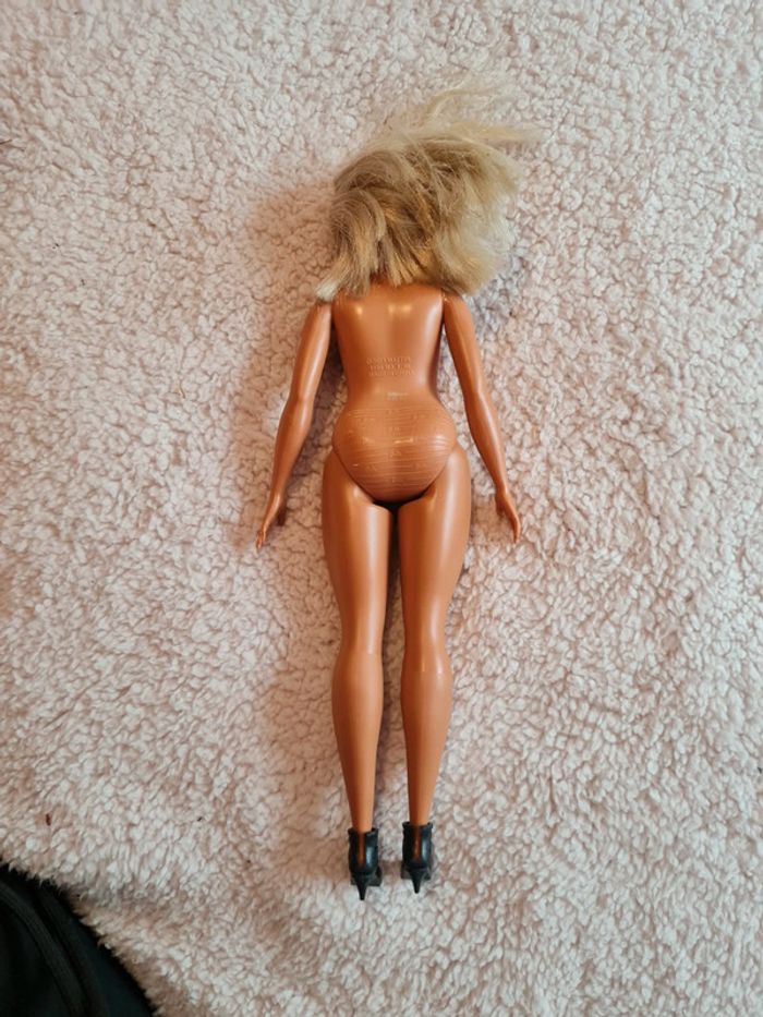 Barbie ronde - photo numéro 4