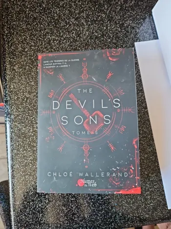 Livre broché the devil's sons tome 5