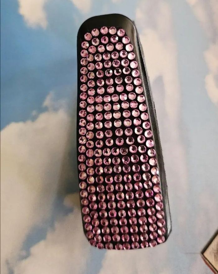 Accroche  lunette pare brise voiture strass rose neuf - photo numéro 4