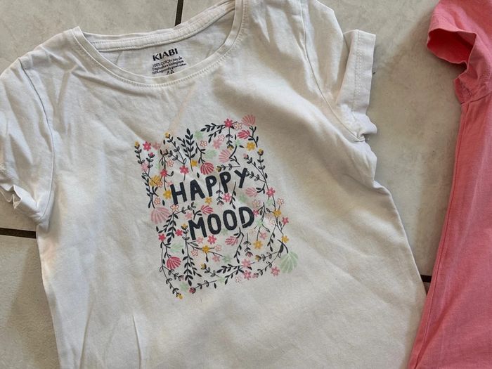 3 T-shirt fille manches courtes 4 ans - photo numéro 2