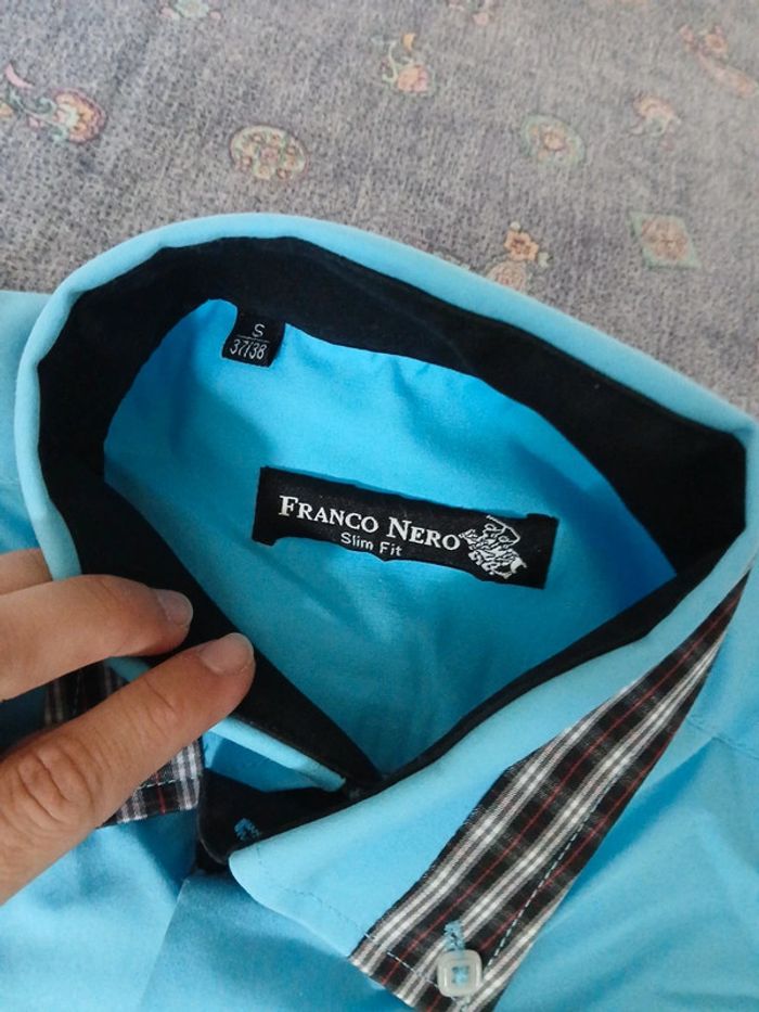 Chemise bleue - photo numéro 2