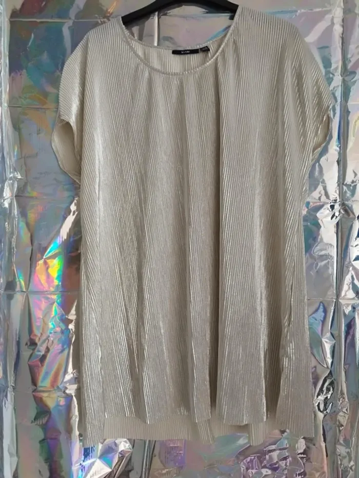 Blouse argenté oversize 46-48 - photo numéro 2