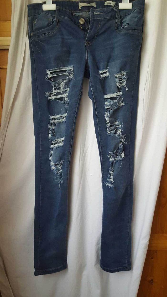 Jeans .marque: Daisy Street