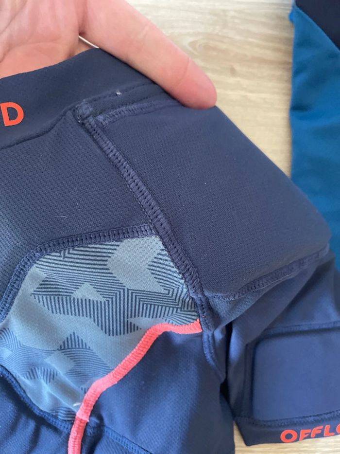 Lot de vêtements pour rugby enfants - photo numéro 4