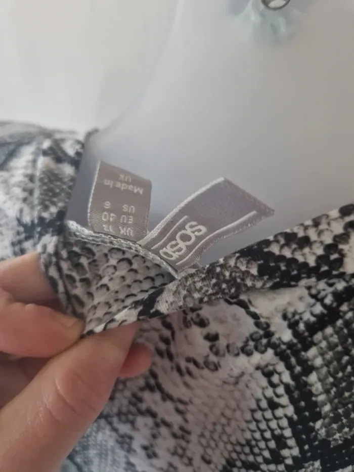 Robe longue asos taille 40 très bon etat - photo numéro 6