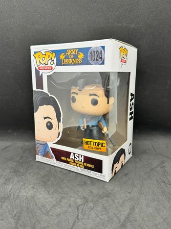 Funko pop army of darkness ash 1024 hot topic