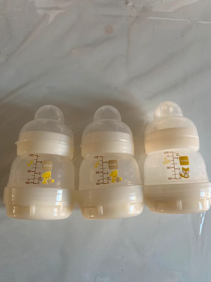 Lot 3 biberons MAM