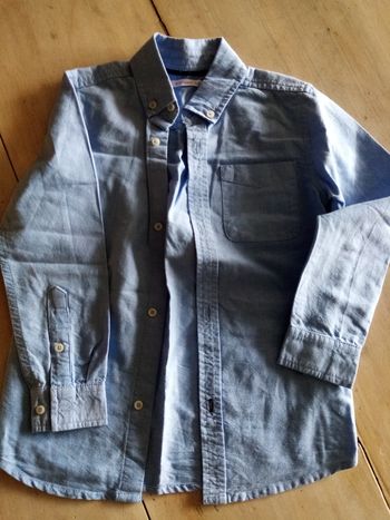 Chemise bleu clair