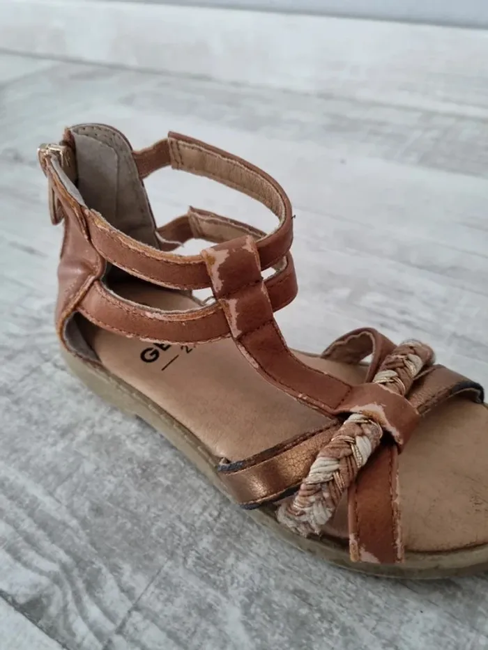 Sandales Pointure 27 - photo numéro 10