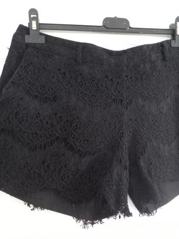 Short en dentelle