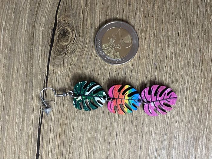 Paire de boucles d’oreille bois - photo numéro 4