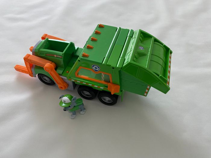 Camion recyclage Rocky Pat Patrouille et 1 figurine - photo numéro 2