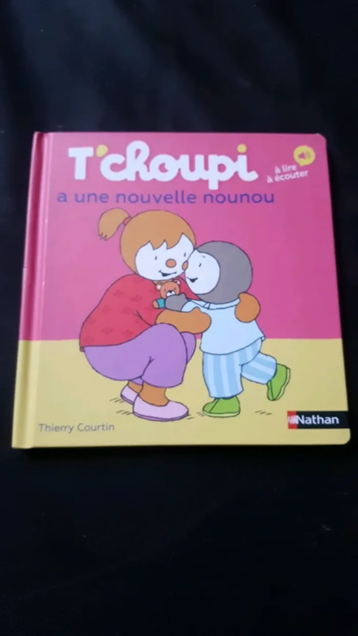 Livre t choupi a une nouvelle nounou