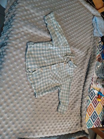 Chemise tape à l'oeil 3 mois