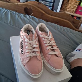 Basket adidas  rose