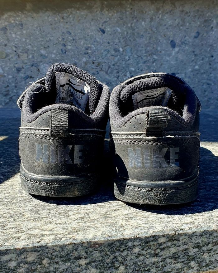 Basket Nike noir 23.5 - photo numéro 2