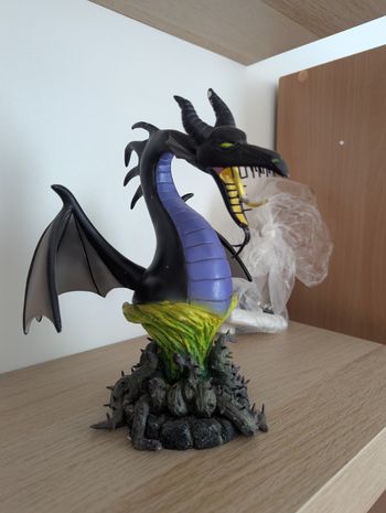 Maléfique dragon