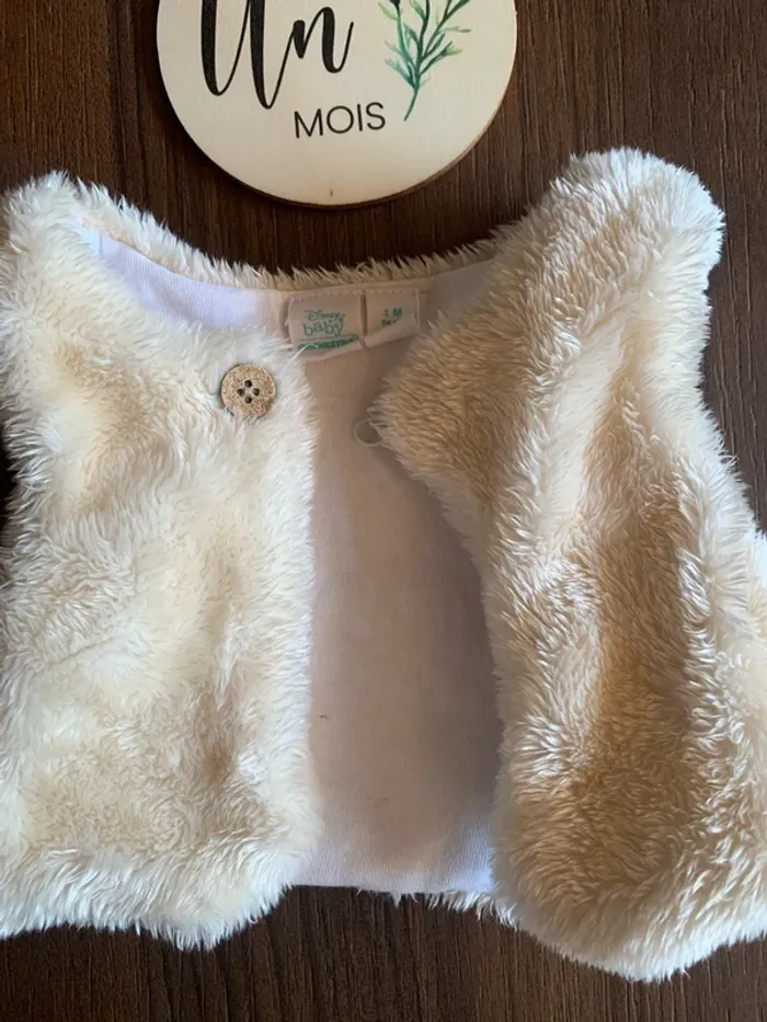 Gilet sans manche Disney 1 mois - photo numéro 3