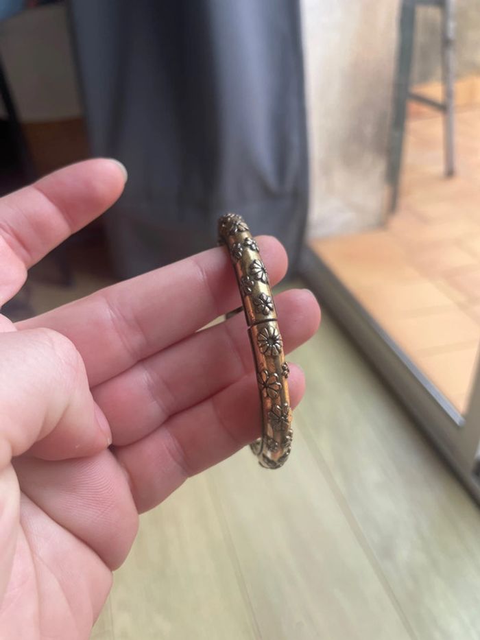 Jonc élastique dorée avec motifs fleurs - photo numéro 5