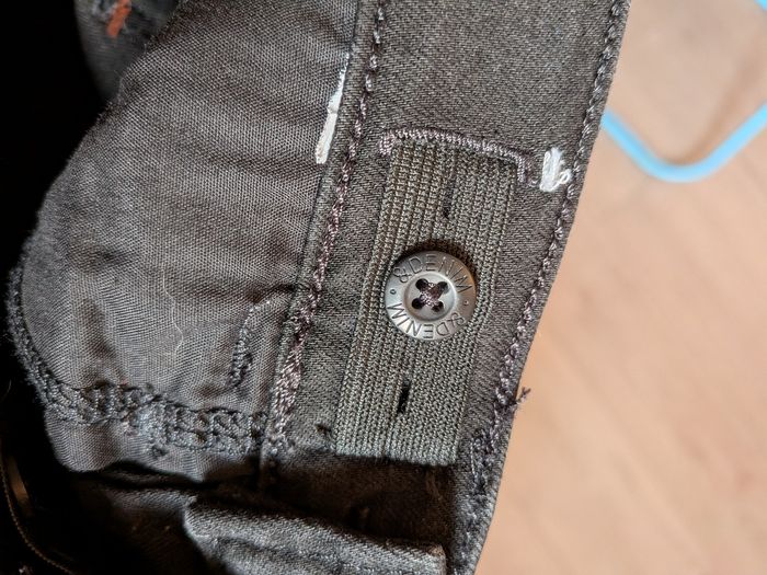 Jeans H &M - photo numéro 3